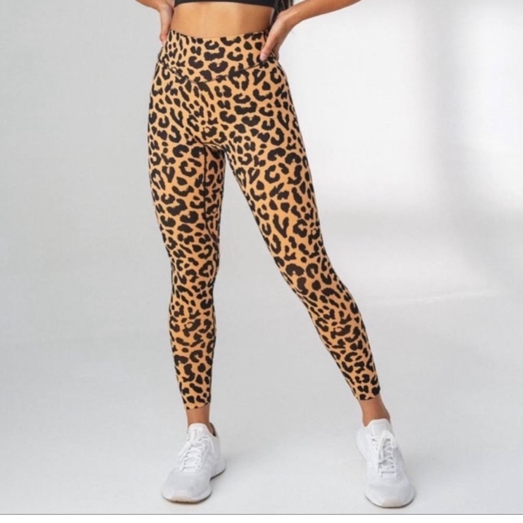 Balance Athletica Cheetah Print Leggings (M)